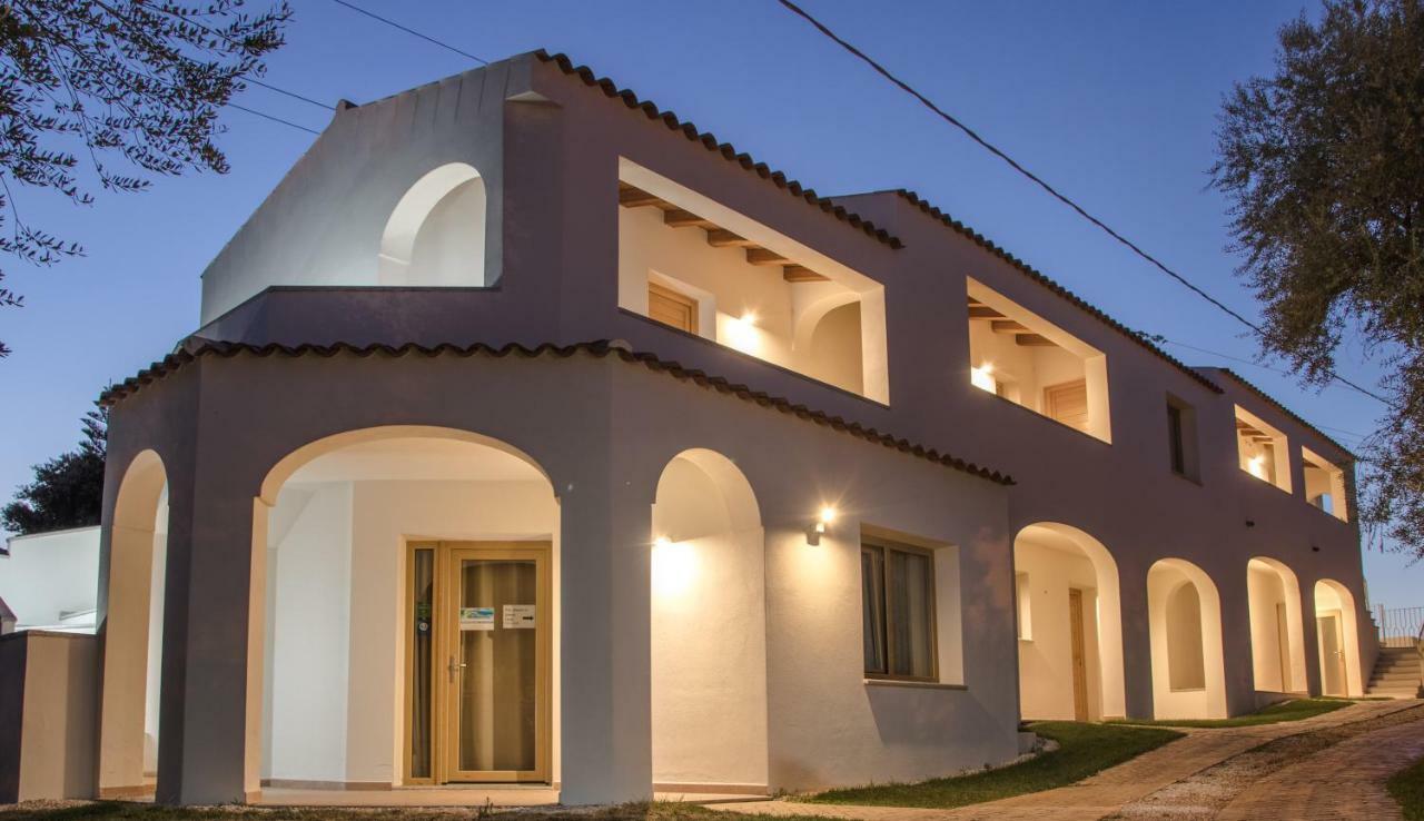 Mediterraneo San Teodoro  Exterior foto